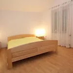 And Vjera Apartament *