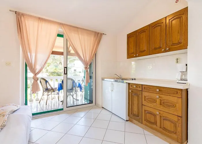 Apartments&room Vjera Appartement