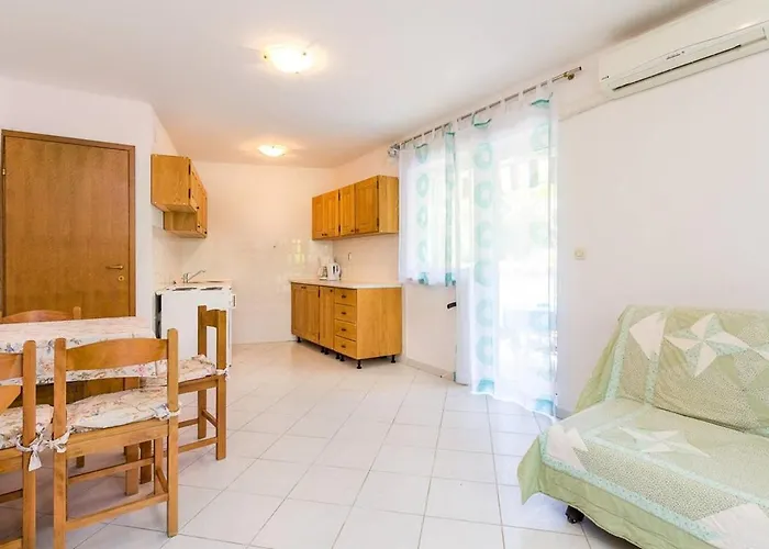 Apartman And Vjera Medulin