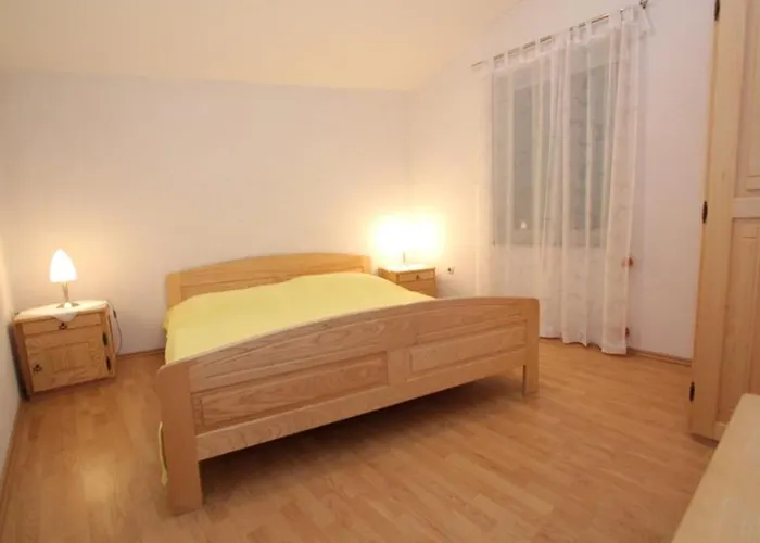 And Vjera Apartman *