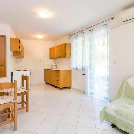 Apartment Vjera Medulin