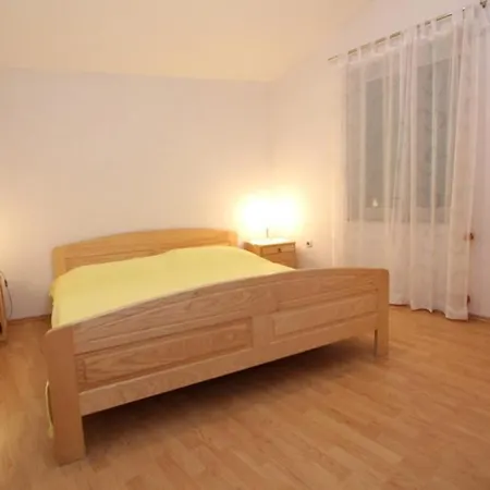 Vjera Apartment *