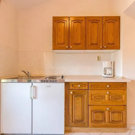 Vjera Apartment *